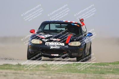 media/Oct-25-2025-CalClub SCCA (Sat) [[34c778dfbe]]/Group 4/Qualifying/